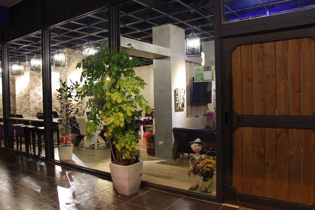 Hiinn B&B Kota Hualien Bagian luar foto