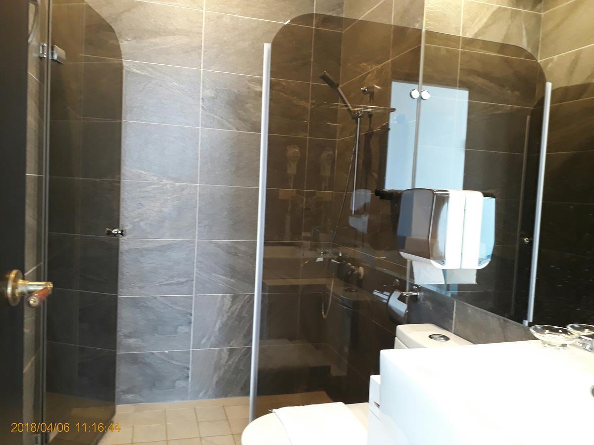 Hiinn B&B Kota Hualien Bagian luar foto